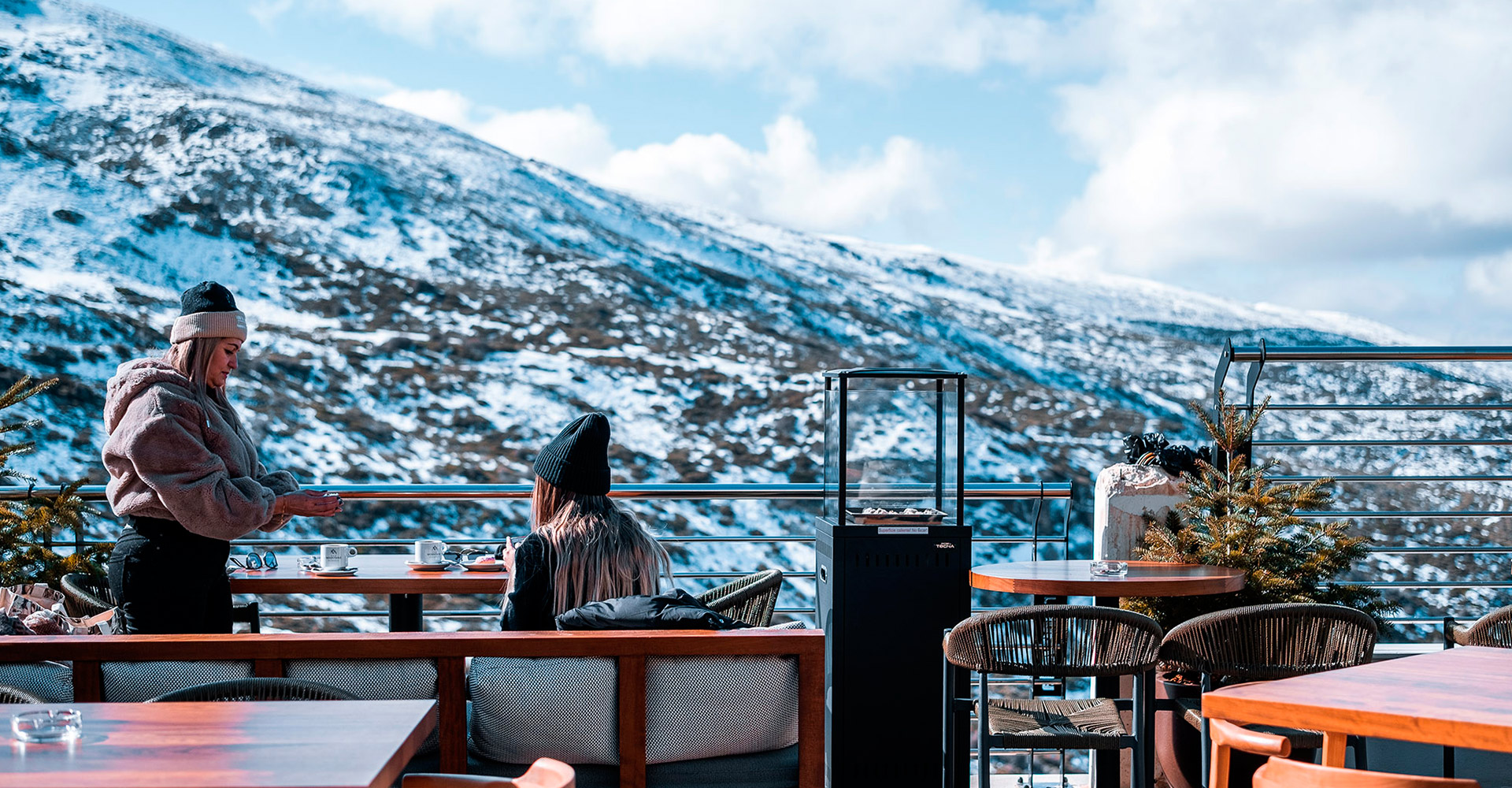 The Mountains Hotel ****